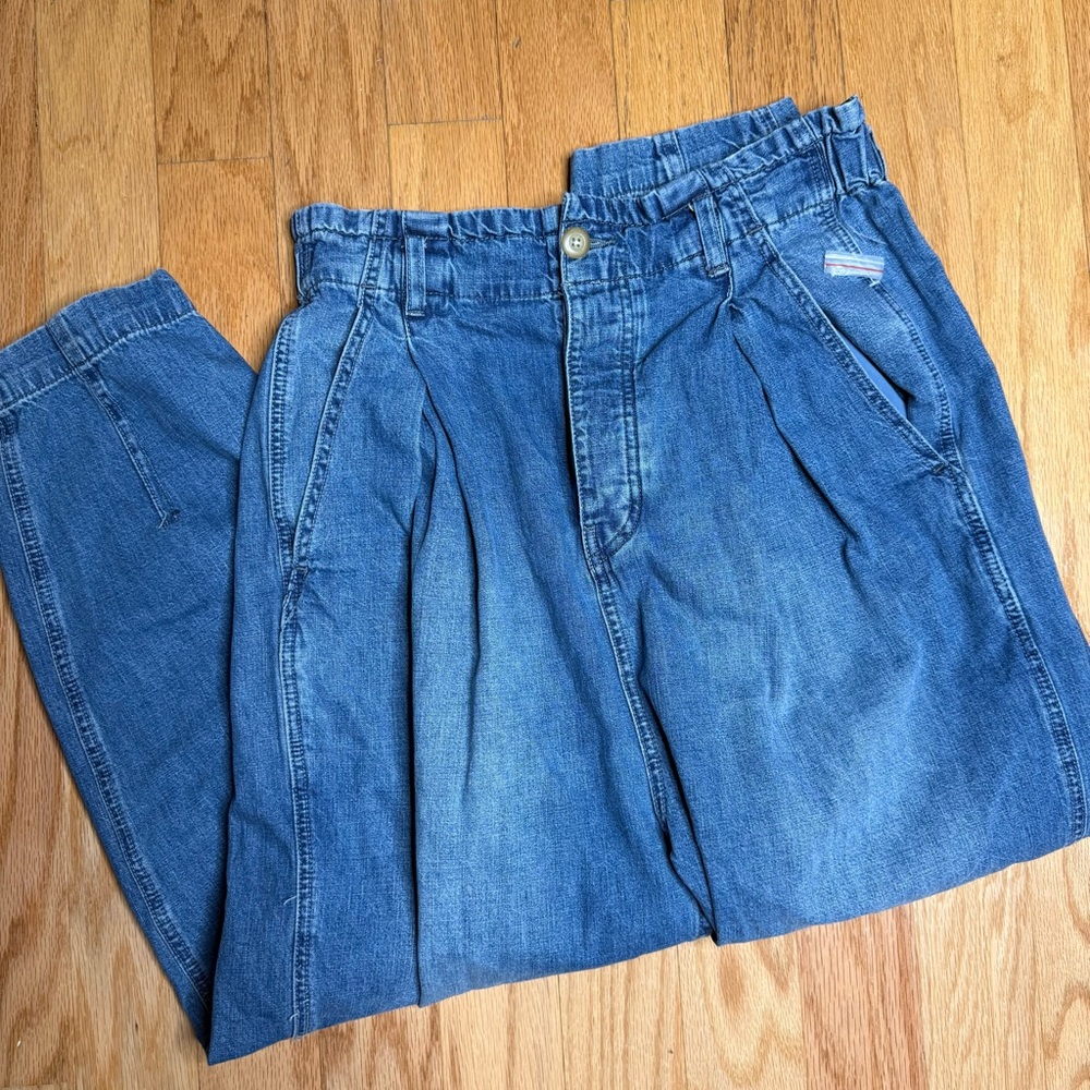 Free People Sawyer Pull On Boyfriend Jeans, size S NWT - Picture 2 of 5